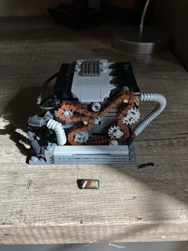 Lego silnik BMW M47
