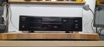 CD TEAC  CD-P3000