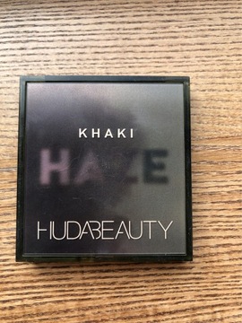 Huda Beauty khaki