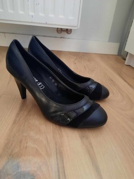 buty na obcasie skórzane skóra czółenka eleganckie szpilki półbuty 