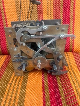 Mechanizm do zegara DRGM