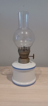 Lampa naftowa z porcelany 