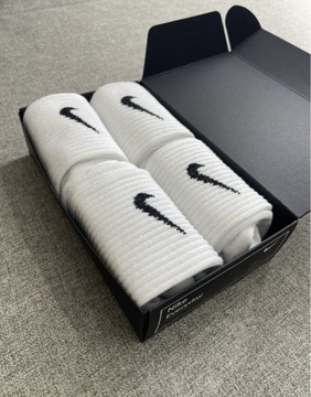 Nike Wysokie Białe Skarpety Box 4 pary 42/46