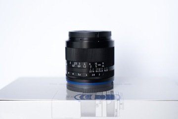 Obiektyw Zeiss Loxia Biogon T* 35mm F/2 (Sony E)