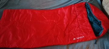 Śpiwór Quechua dla dzieci czerwony 165 cm x 65 cm