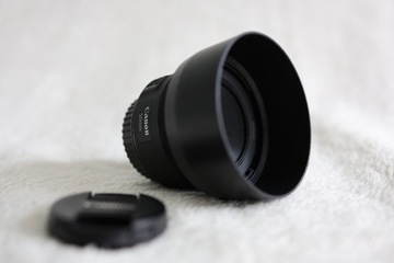 Obiektyw Canon 50 EF 1.8, jak nowy + osłona GRATIS