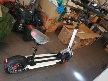 Hulajnoga elektryczna helliot bikes Pro