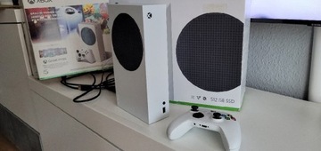 Xbox Series S +Pad +Oryginalne opakowanie i dokument zakupu 
