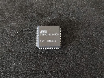 TS80C32X2-MCB układ scalony PLCC44 Atmel