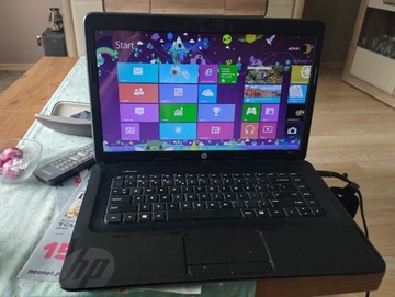 Laptop HP 2000 A