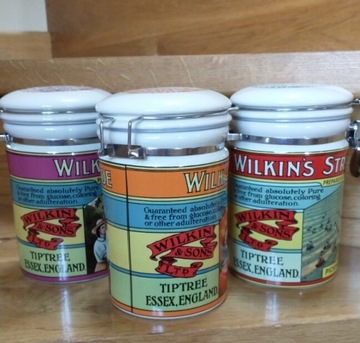 3 Pojemniki Wilkin & Sons Tiptree Essex