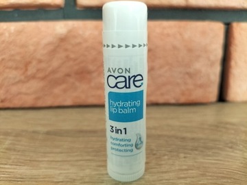 Avon Care Nawilżający balsam pomadka do ust 3w1