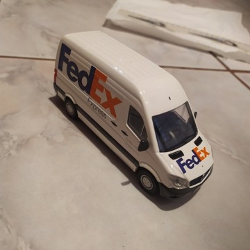 Tema Toys Mercedes Sprinter 1/43 FedEx