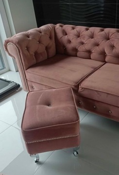 Sofa glamour plus pufa 