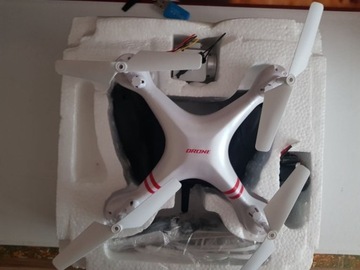 Zdalnie sterowany Quadcopter Drone RTF