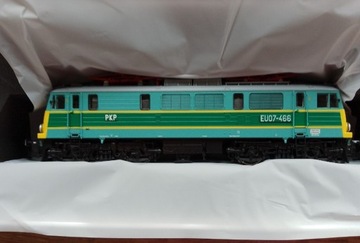 schlesienmodelle lokomotywa eu07-466 pkp