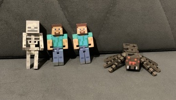 Zestaw oryginalnych figurek Minecraft
