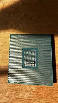 Intel xeon e5-1620v4