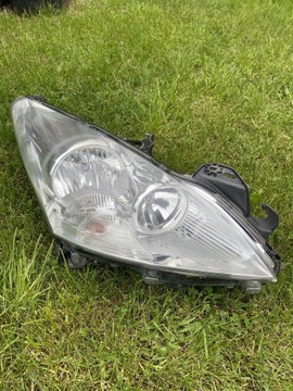 Lampa Przednia Prawa Peugeot 5008 I