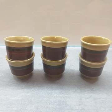 6 ceramicznych czarek 