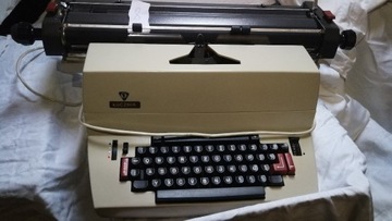 maszyna do pisania elektr. ŁUCZNIK (8) cena do NEG