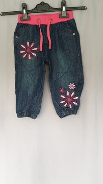 Spodnie jeansowe dla dziewczynki- r. 104