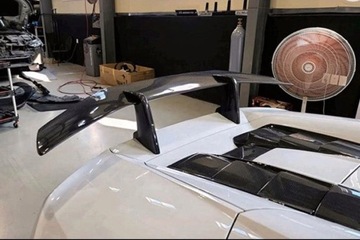 Lamborghini Huracan spoiler skrzydło Vorsteiner