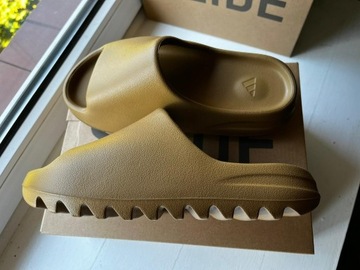 Yeezy Slide | Earth Brown | EU39 / 24.5 cm | New!