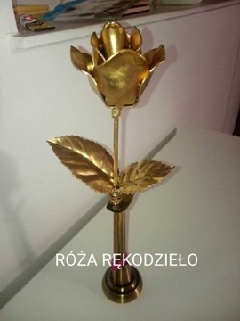 Róża złota metalowa rękodzieło 