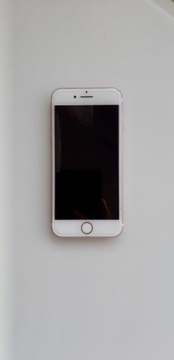 iPhone 7 128 GB rose gold + case