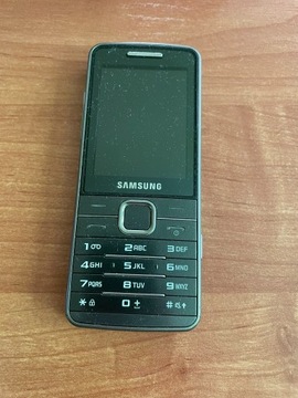 Telefon Samsung S5610