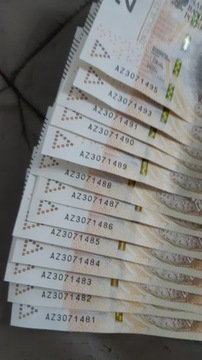 Seria AZ banknoty 200 zł