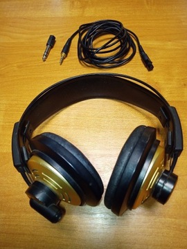 Słuchawki studyjne przewodowe AKG K141 Studio