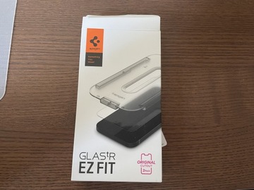 Szkło hartowane Spigen GlasEZ FIT iPhone 12/12 Pro