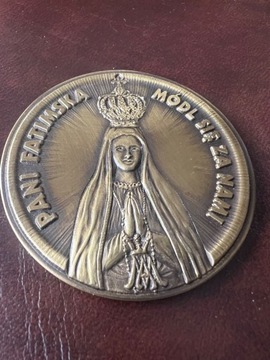 Stary medal mosiądz pani Fatimska 