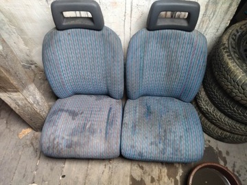 Fotele przednie do Fiata 126p