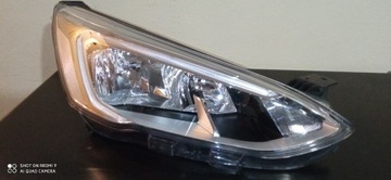 Lampa reflektor przedni prawy Ford Focus MK4