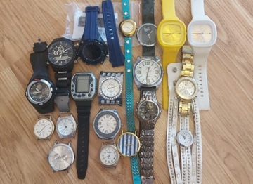 zestaw zegarków 20 sztuk ice watch chronograf Royal itd wymiana 
