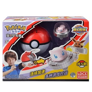 Figurka Pokemon Mew Wyrzutnia Bączek Pokeball