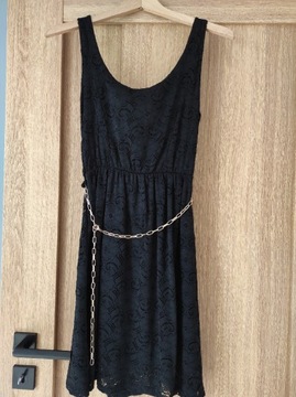 Sukienka koktajlowa mała czarna, koronkowa S/36
