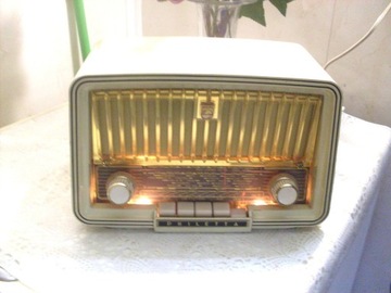 Stare radio Philips  Philetta. Śliczny