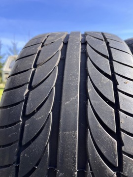 Opona 225/35R19 Achilles 6mm