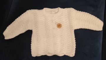 Sweterek dziecięcy handmade