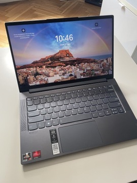 Lenovo Yoga Slim 7/AMD Ryzen 7/AMD Radeon Graphics