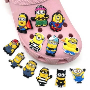 Przypinki do Crocs Minionki zestaw 12 szt