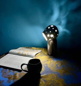 Lampa - inspirowana twórczością Beksińskiego