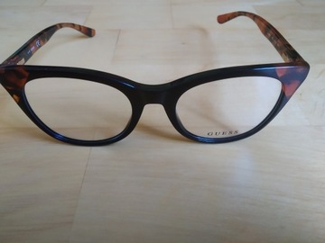 Okulary Guess *jak nowe*