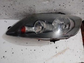 VW GOLF V PLUS lampa przednia