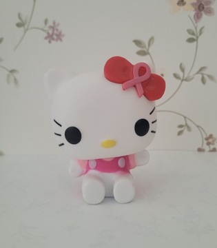 Hello Kitty figurka Funko Pop z kokardką 