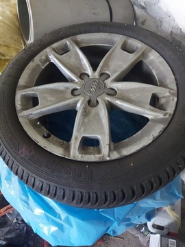 Alufelgi Audi z oponami zimowymi Kleber 225/50 R17